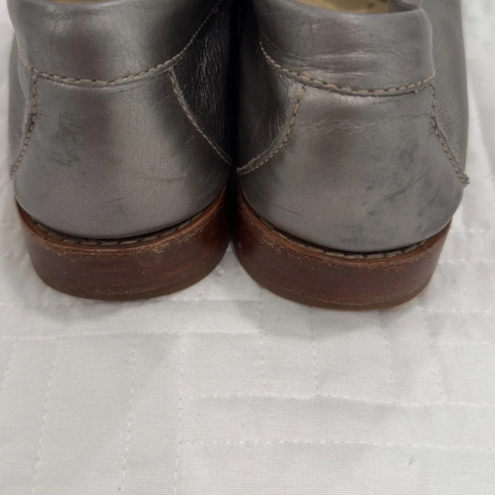 GH Bass Weejuns Men Metallic Pewter Silver Leather Penny Loafers 8.5 M 22831